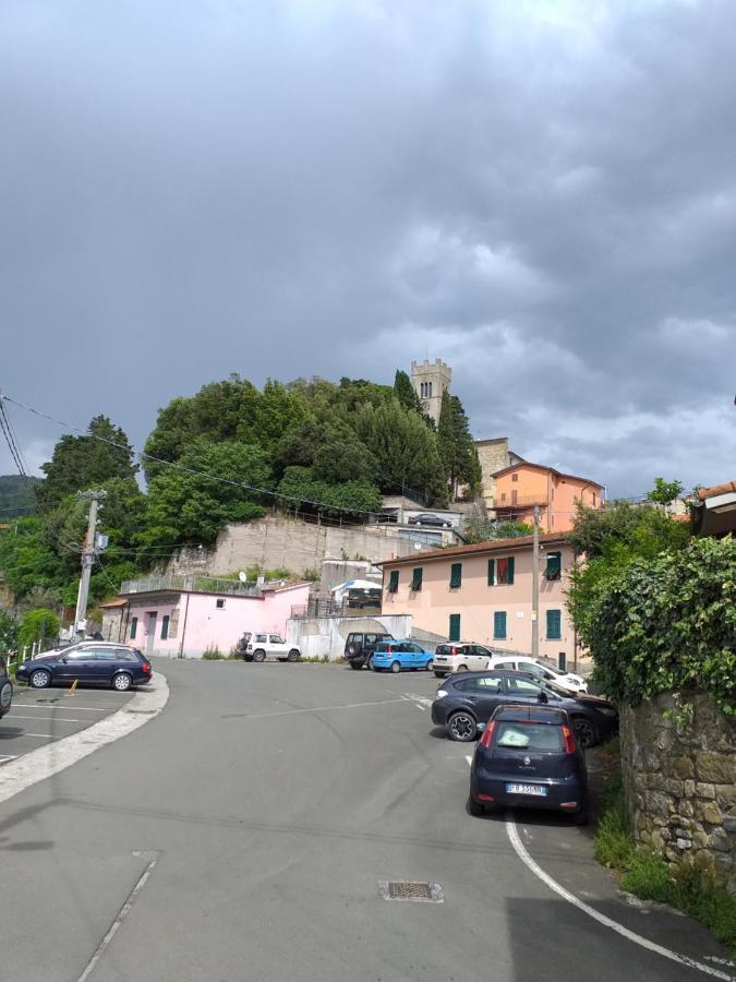 Вілла Casa Di Vecchio Borgo Сарцана Екстер'єр фото